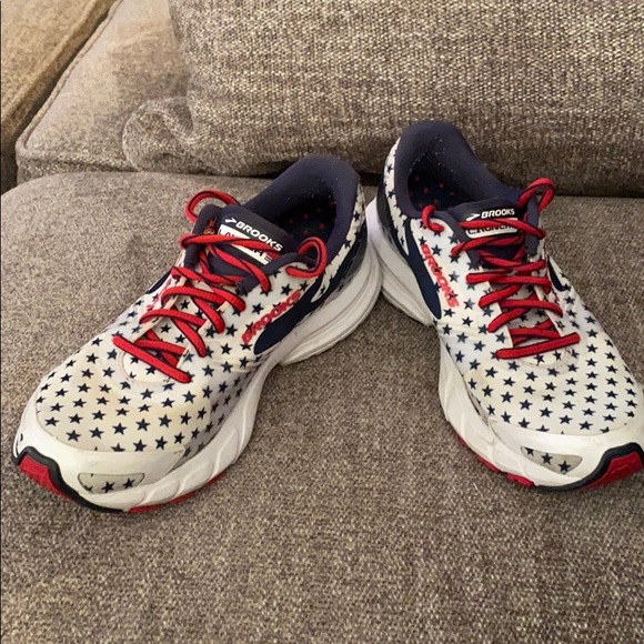brooks victory launch